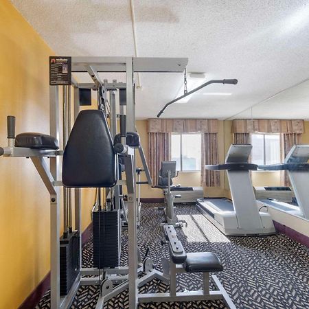 Quality Inn & Suites Bloomington University Area מראה חיצוני תמונה